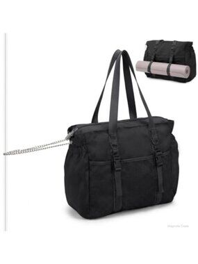 Large Waterproof Sandproof Beach Tote with Lock & 40oz Holder